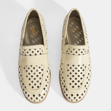  Kadın Bej Perforeli Rugan Loafer