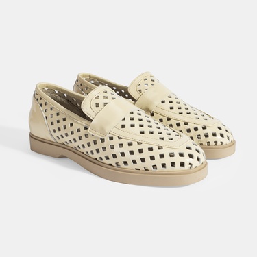  Kadın Bej Perforeli Rugan Loafer