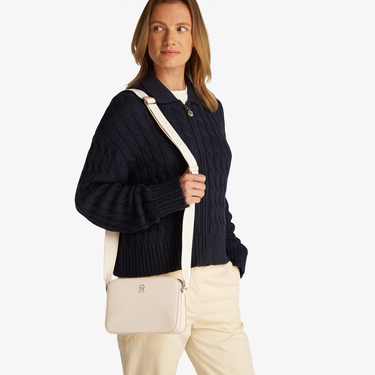  Tommy Hilfiger Logotape Kadın Bej El Çantası