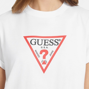  Guess Kadın Beyaz T-Shirt
