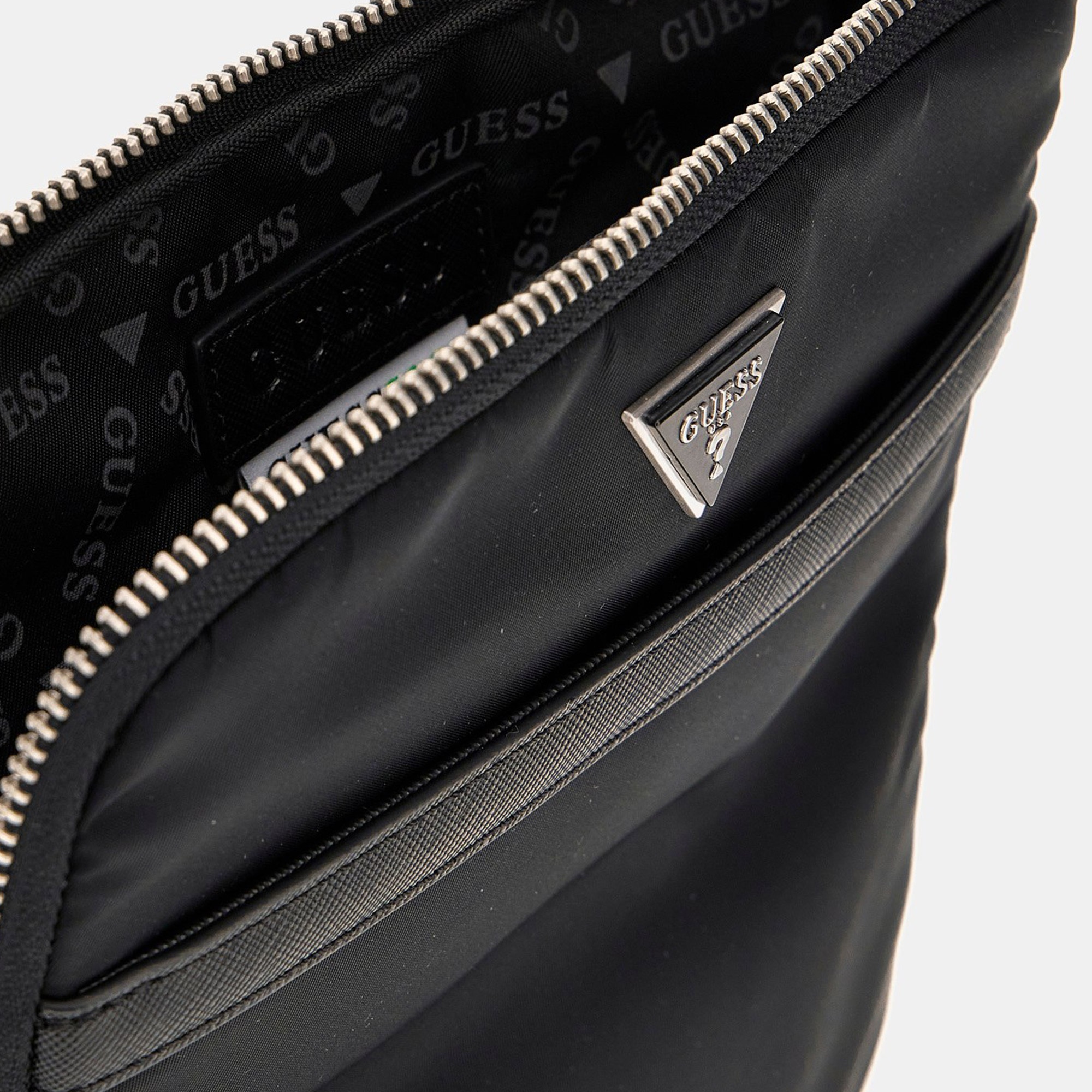 Guess Milano Compact Erkek Siyah Çapraz Askılı Çanta