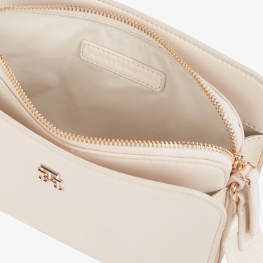  Tommy Hilfiger Logotape Kadın Bej El Çantası