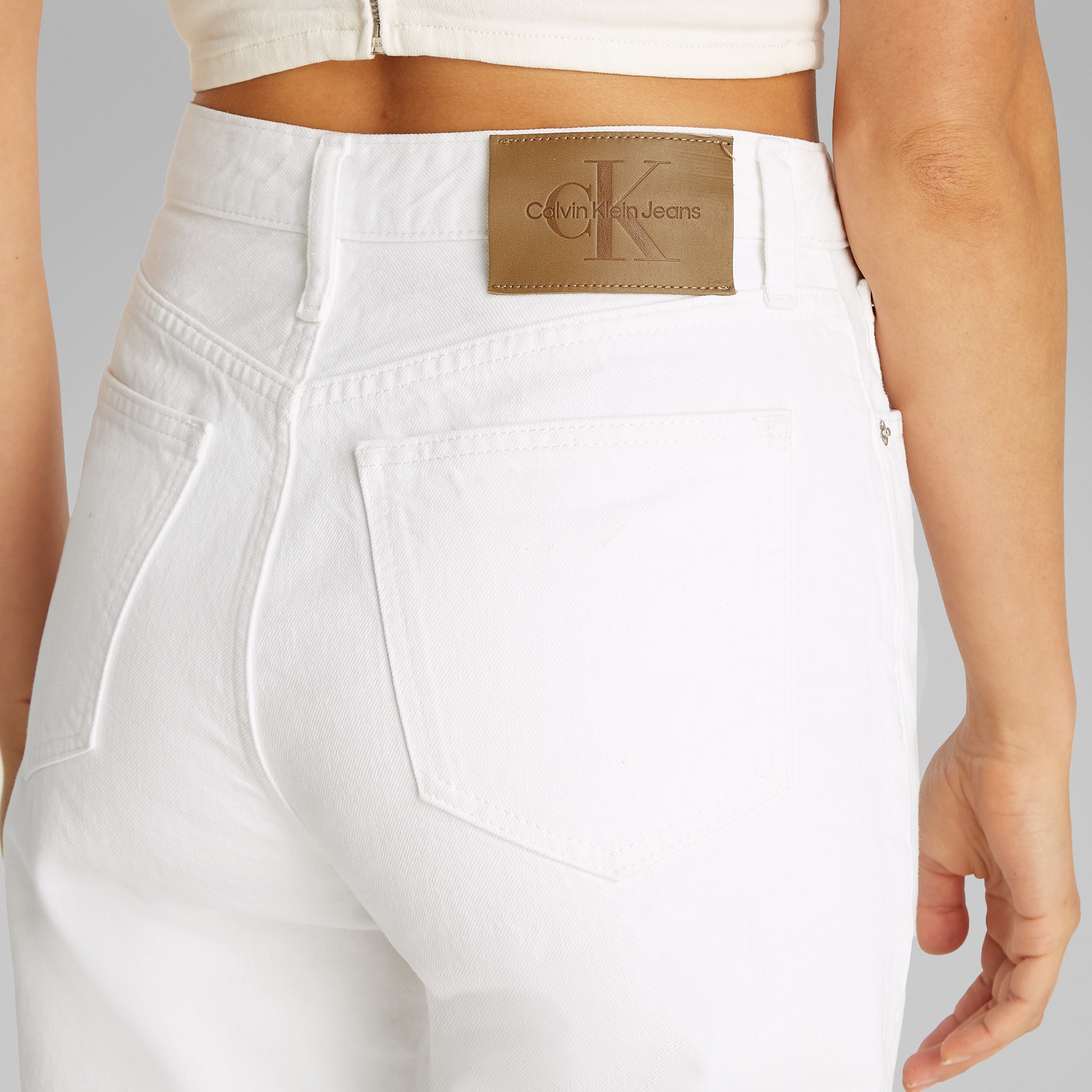 Calvin Klein Authentic Slim Straight Kadın Beyaz Jean