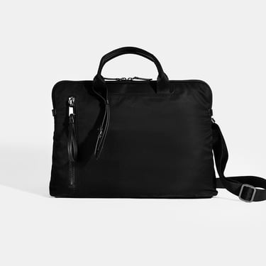  Siyah Laptop Çantası
