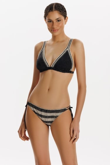  ZEKİ FRESIA ÜÇGEN BİKİNİ TAKIM