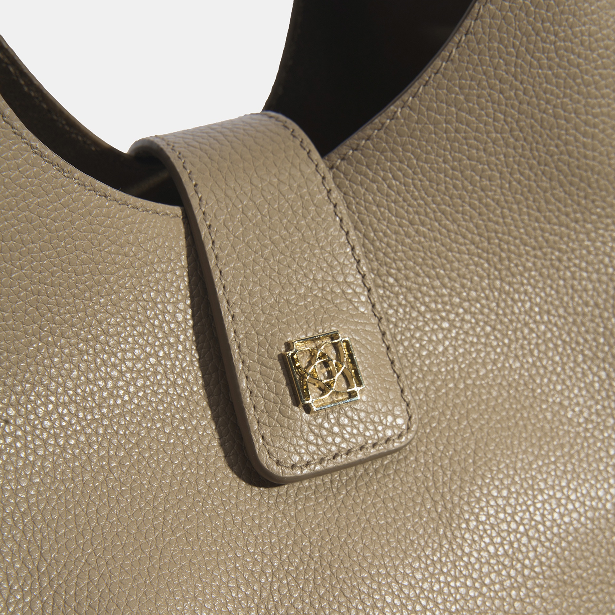 Kadın Koyu Bej Deri Omuz Çantası