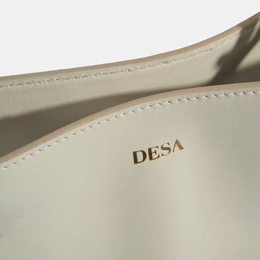  Kadın Beyaz Deri Omuz Çantası