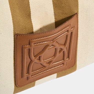  Kadın Monogram Logolu Vizon Çizgili Kumaş Omuz Çantası