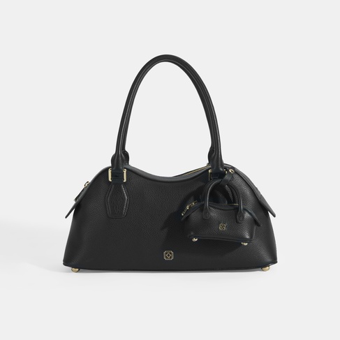  Kadın Siyah Deri Çanta Aksesuarlı Büyük Omuz Çantası