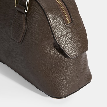  Kadın Kahve Deri Çanta Aksesuarlı Büyük Omuz Çantası