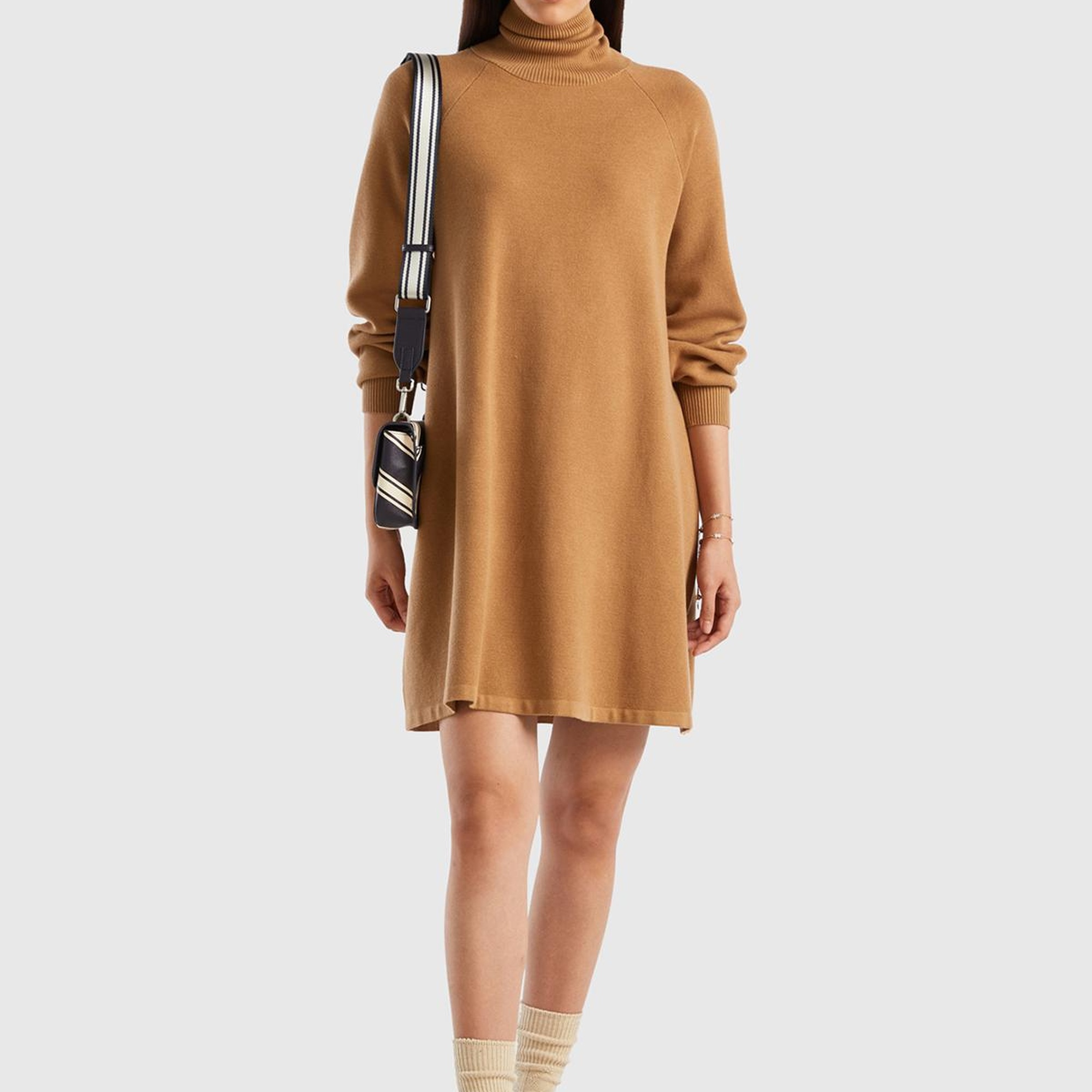 Kadın Taba Koton Karışımlı Balıkçı Yaka Diz Midi Elbise