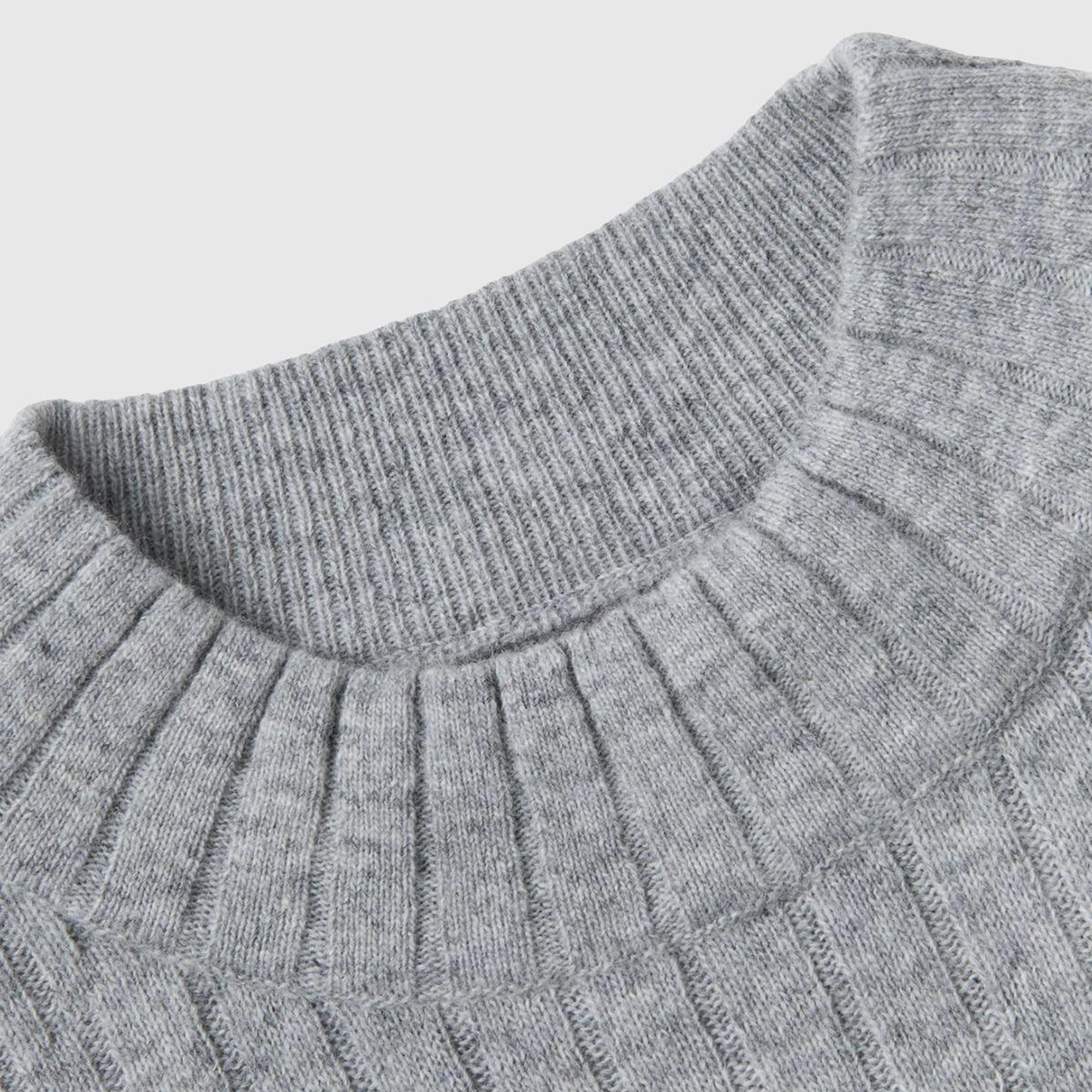 Kadın Gri Melanj Yün Karışımlı Kol Ucu Yırtmaçlı Yarım Balıkçı Kazak