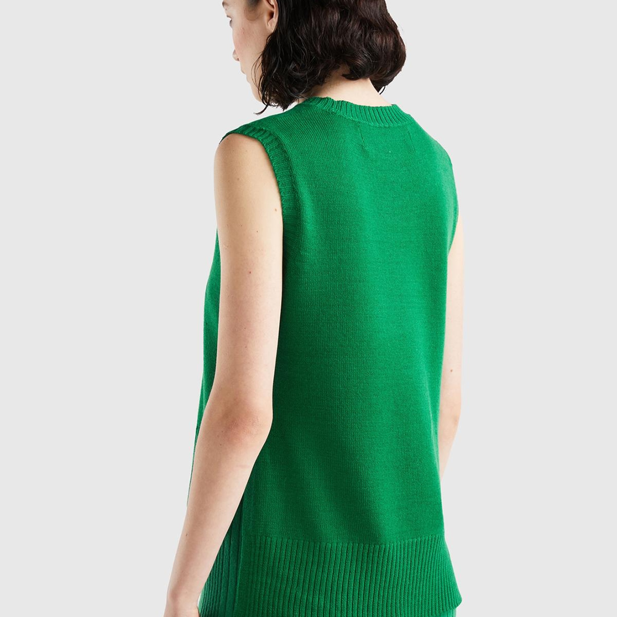 Kadın Yeşil Yün Karışımlı Arkası Uzun Süveter