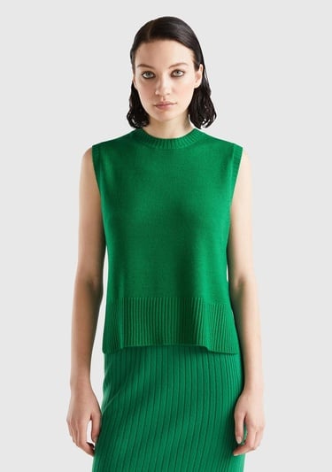  Kadın Yeşil Yün Karışımlı Arkası Uzun Süveter