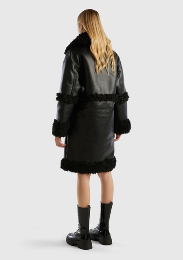  Kadın Siyah Suni Deri Palto