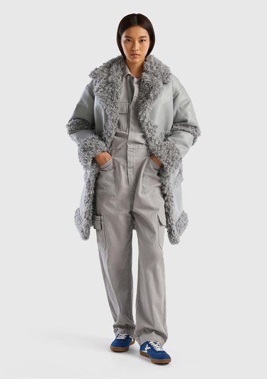  Kadın Açık Gri Suni Deri Palto