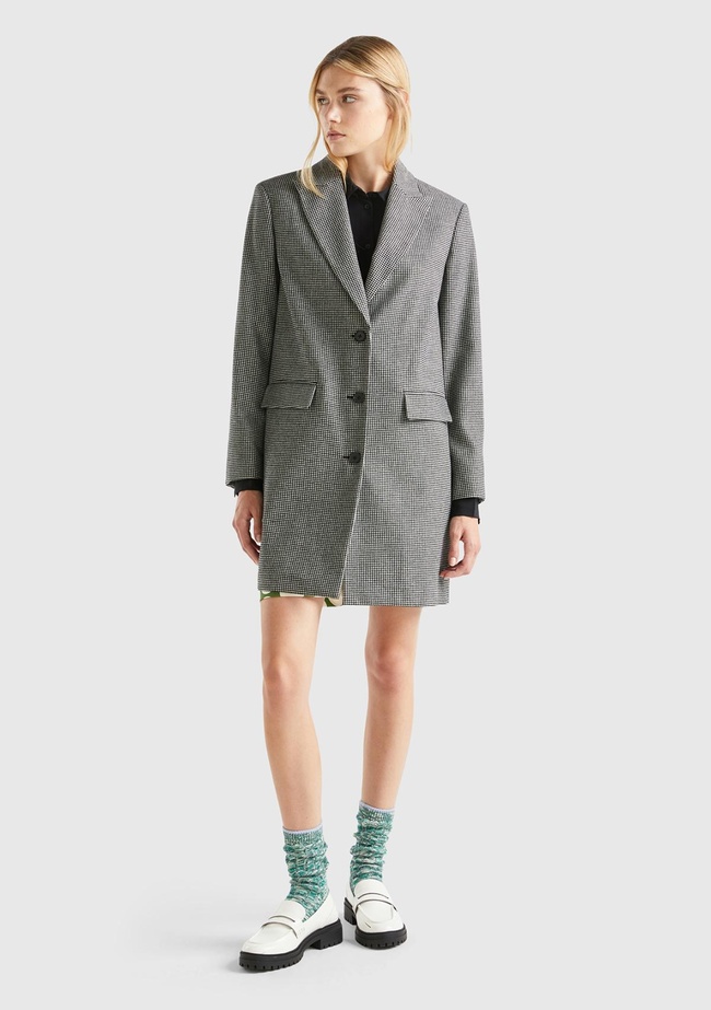  Kadın Siyah- Beyaz Ekoseli Palto