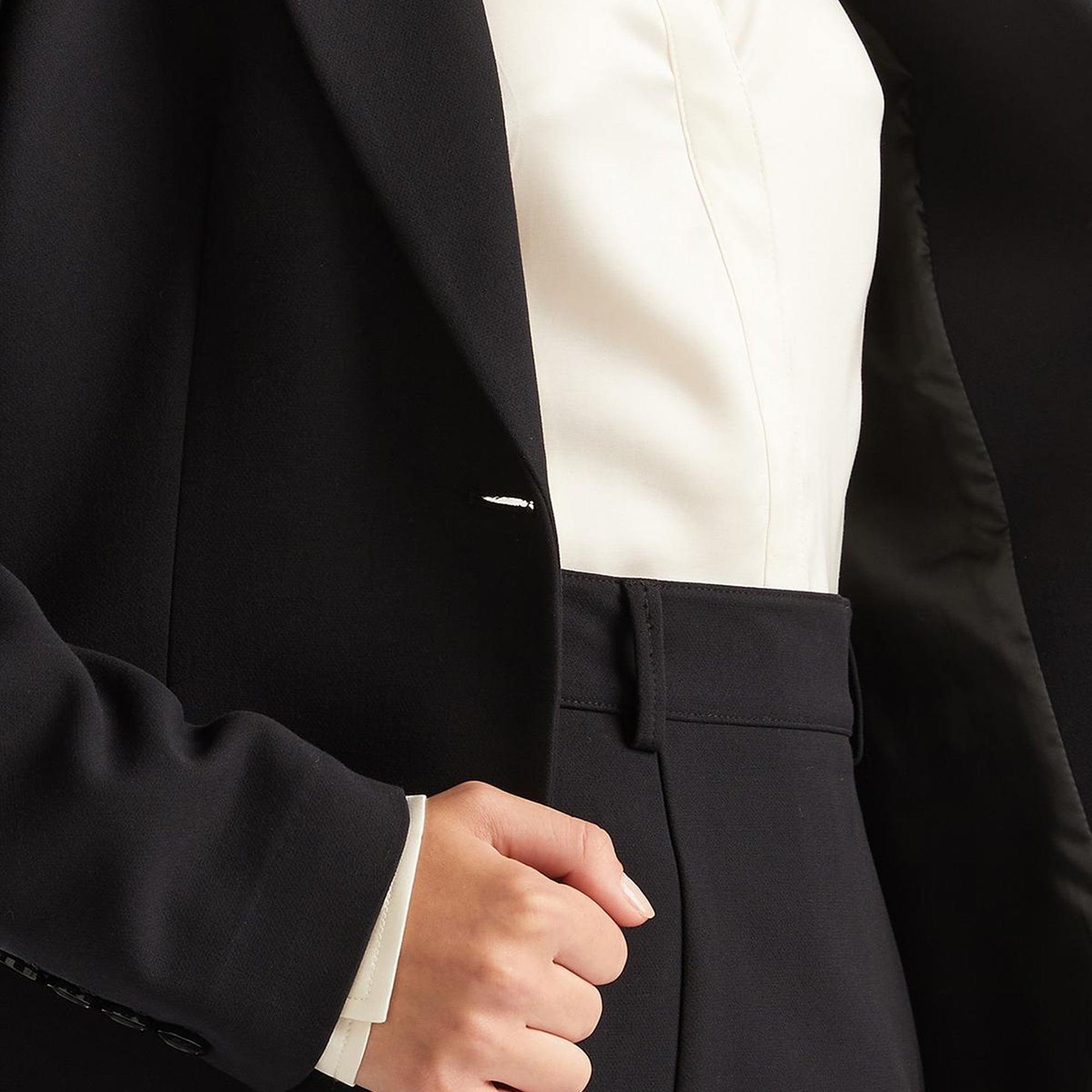 Kadın Siyah Çift Düğmeli Ceket