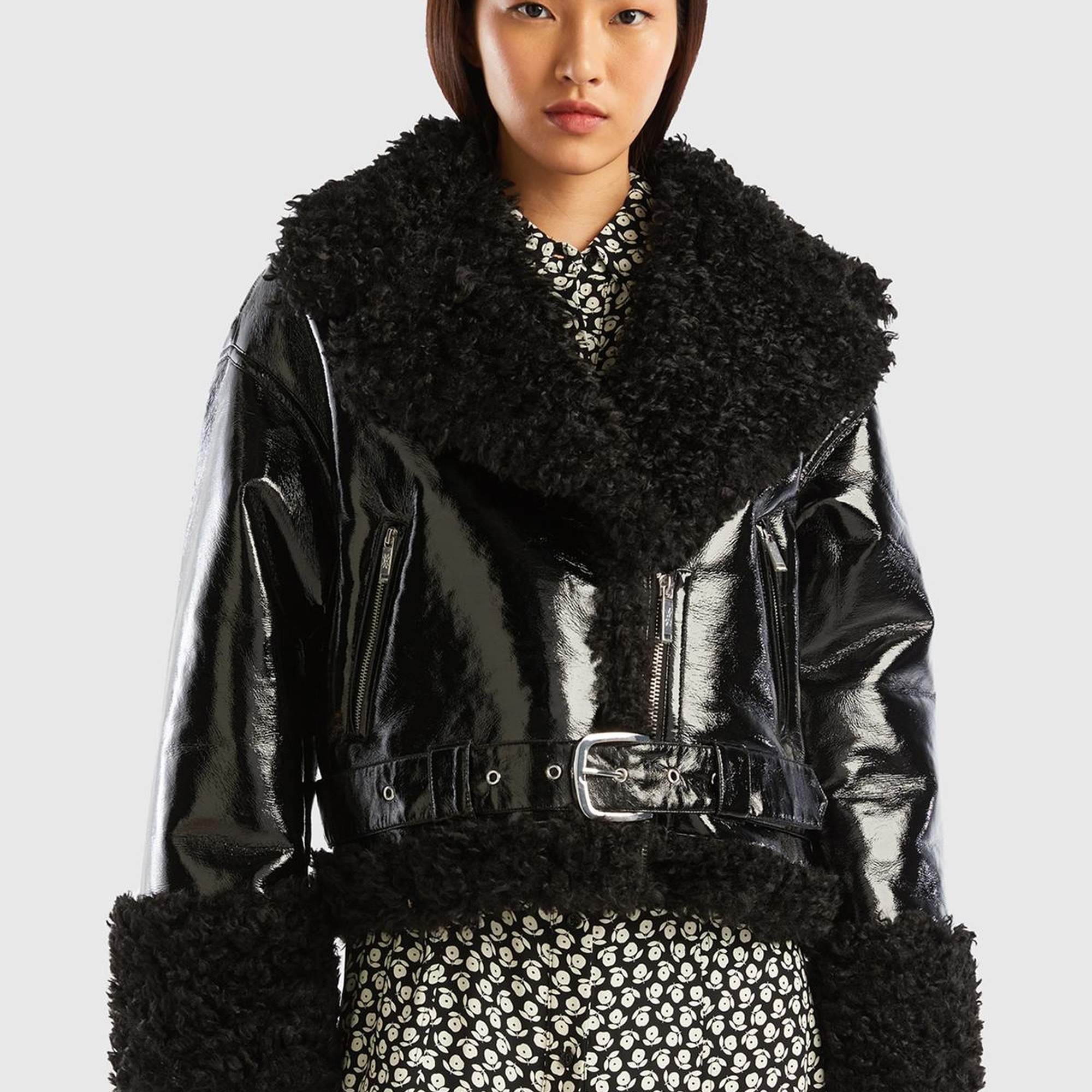 Kadın Siyah Şal Yaka Suni Deri Ceket