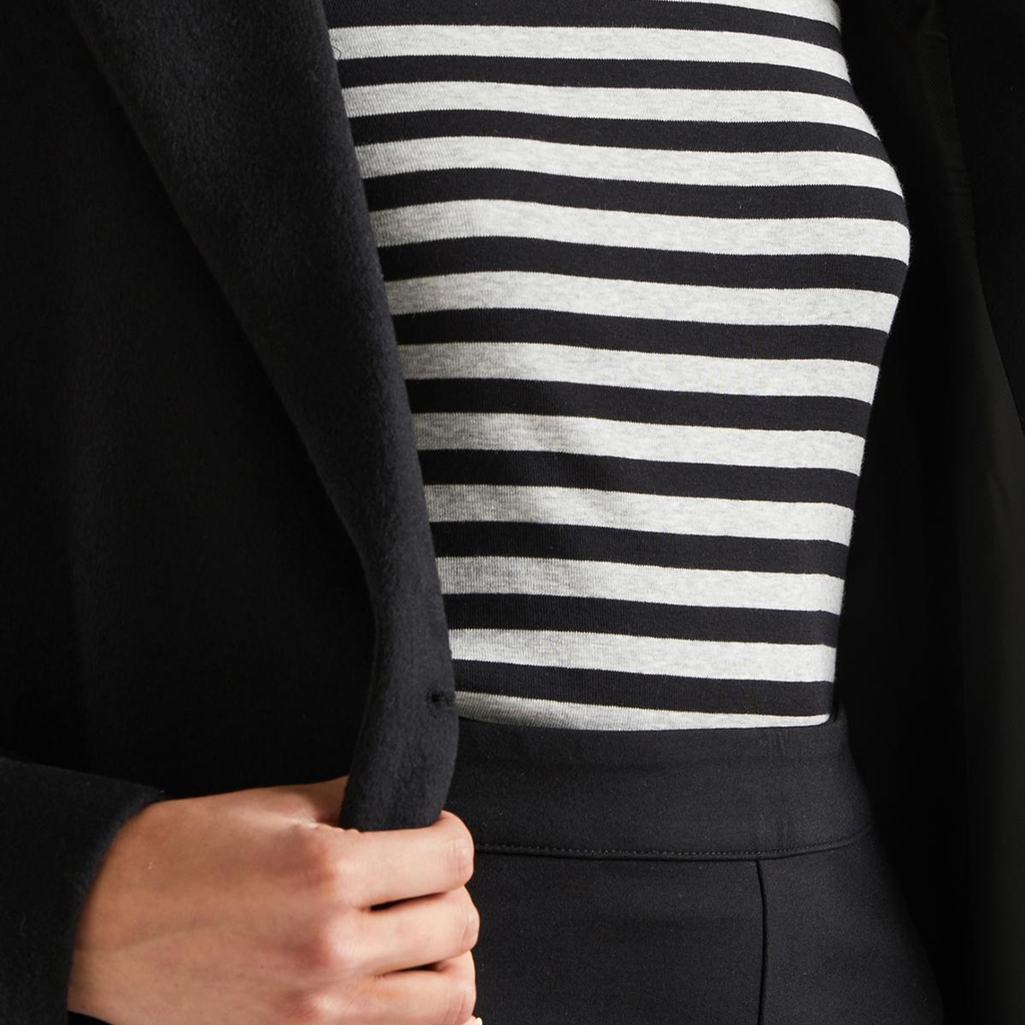 Kadın Siyah 2 Düğmeli Palto