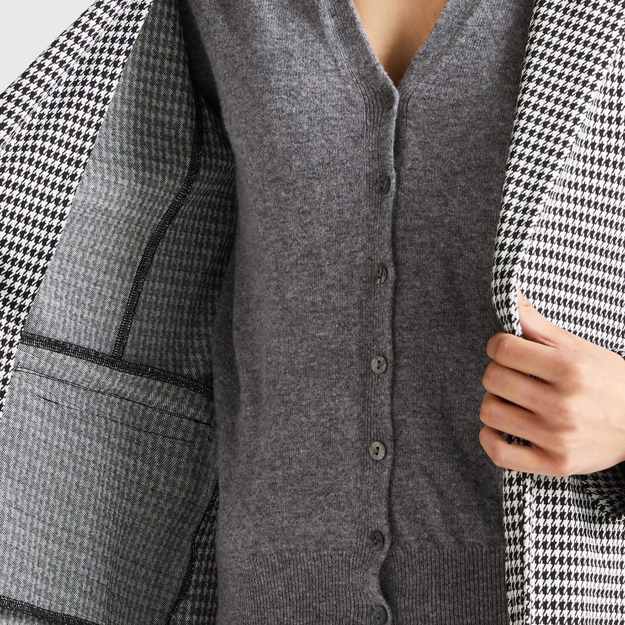 Kadın Siyah-Beyaz Kazayağı Desenli Ceket