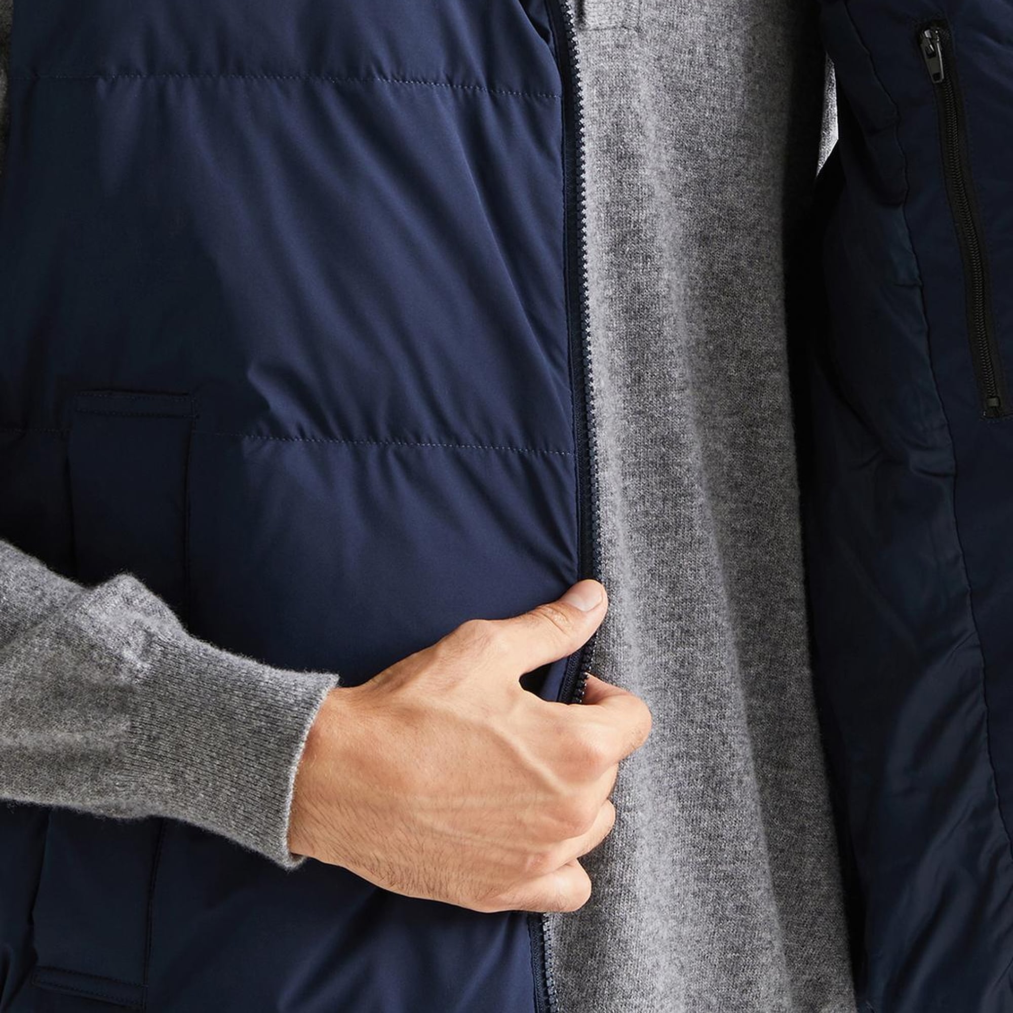 Erkek Lacivert Kaz Tüyü Dolgulu Yelek