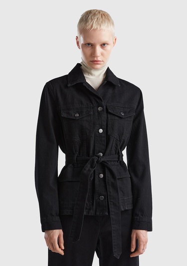  Kadın Siyah Belden Bağlamalı Denim Ceket