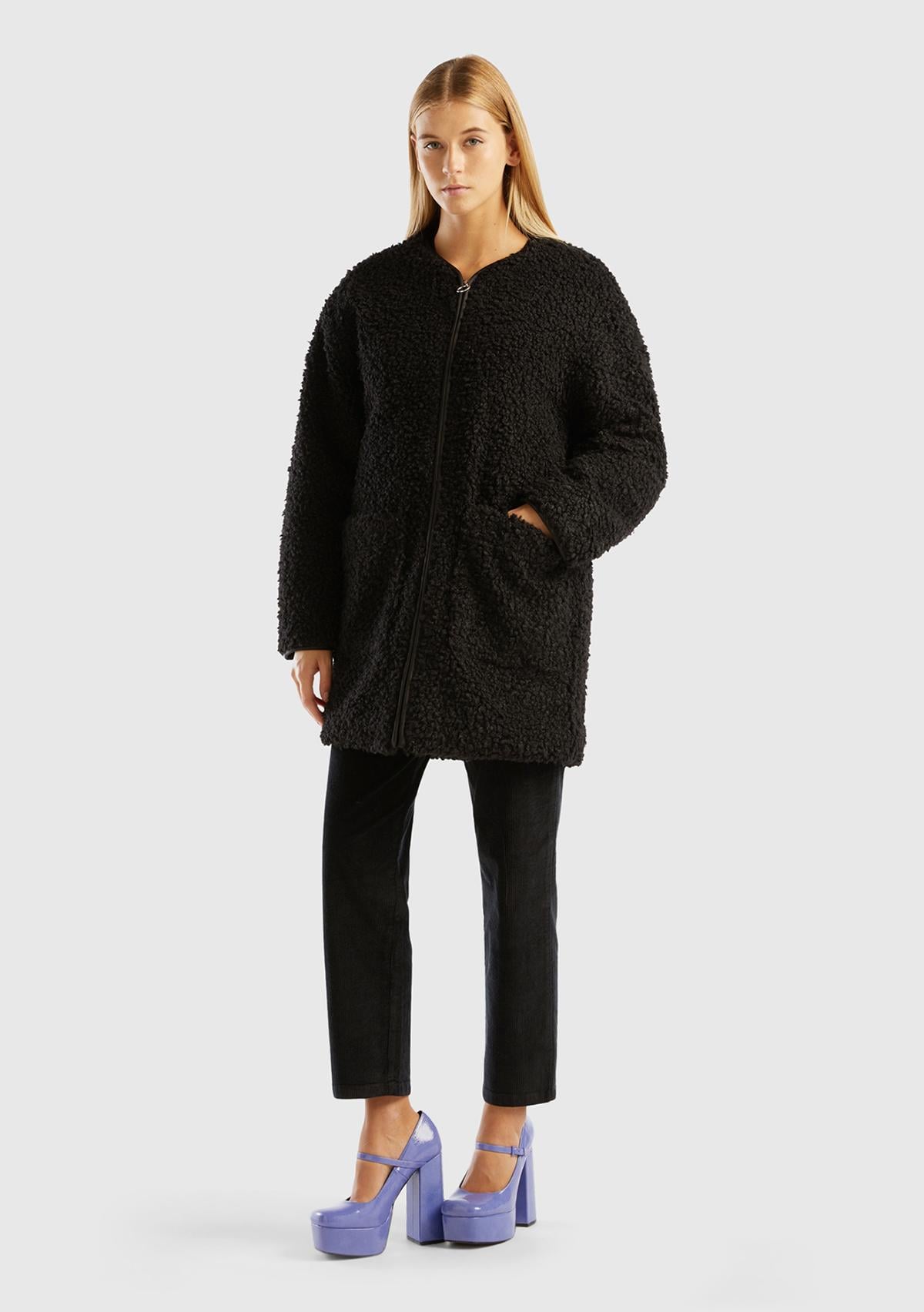  Kadın Siyah Yakasız İnce Mont