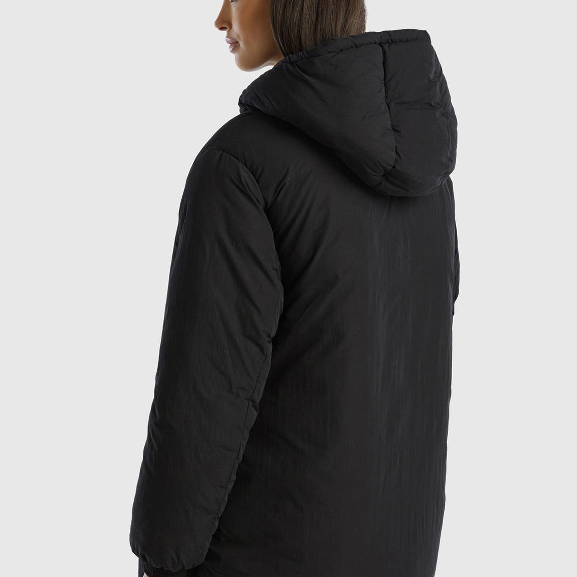 Kadın Siyah Uzun Mont