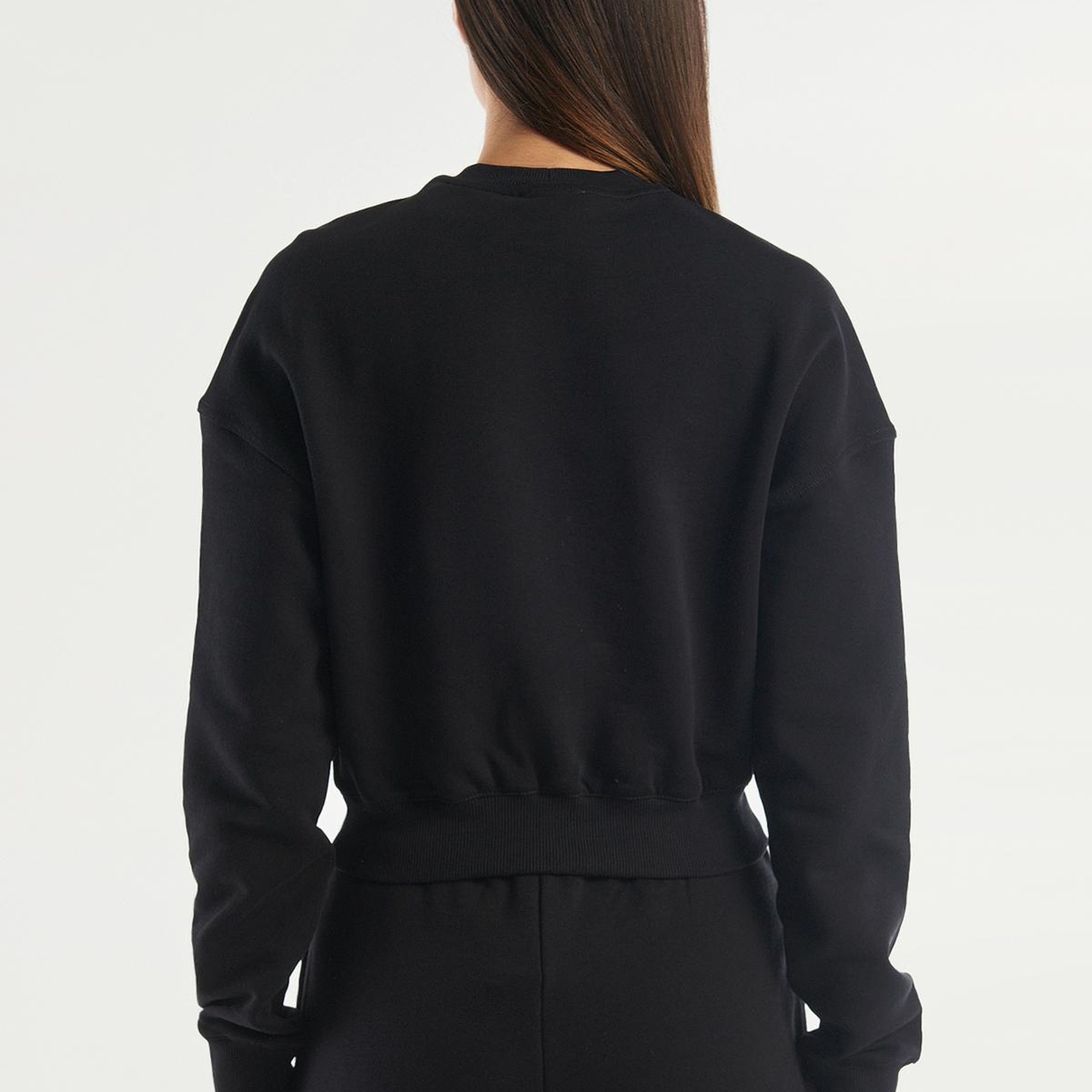 Kadın Siyah %100 Koton Rahat Kalıp Logolu Sweatshirt