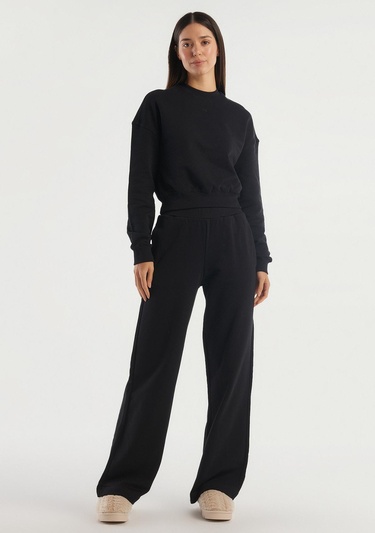  Kadın Siyah %100 Koton Rahat Kalıp Logolu Sweatshirt