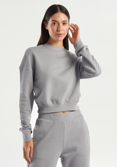  Kadın Açık Gri %100 Koton Rahat Kalıp Logolu Sweatshirt