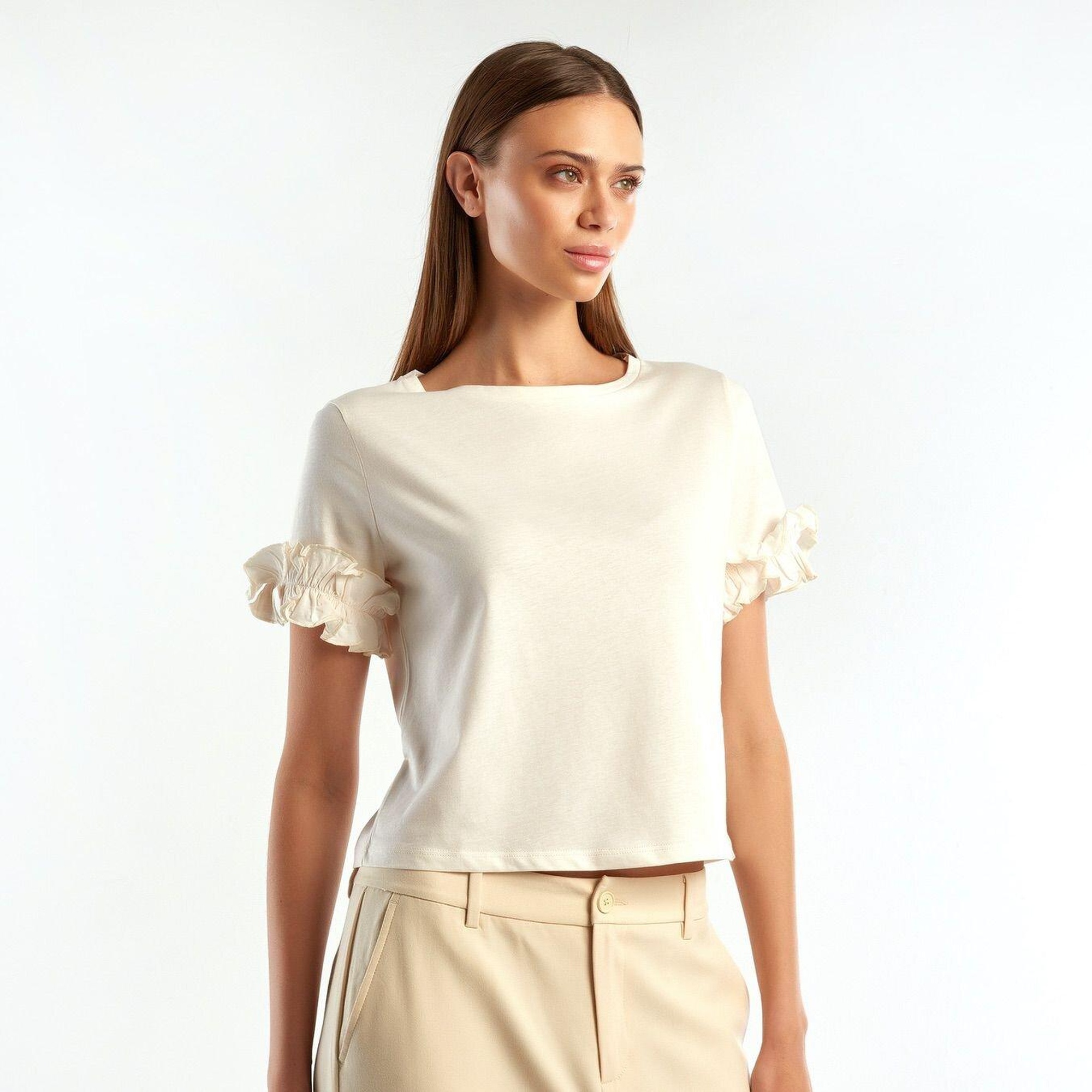 Kadın Krem %100 Koton Kolu Fırfırlı T-Shirt