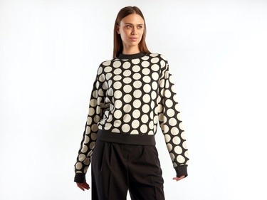 Kadın Siyah Beyaz Puantiyeli  Koton Sweatshirt