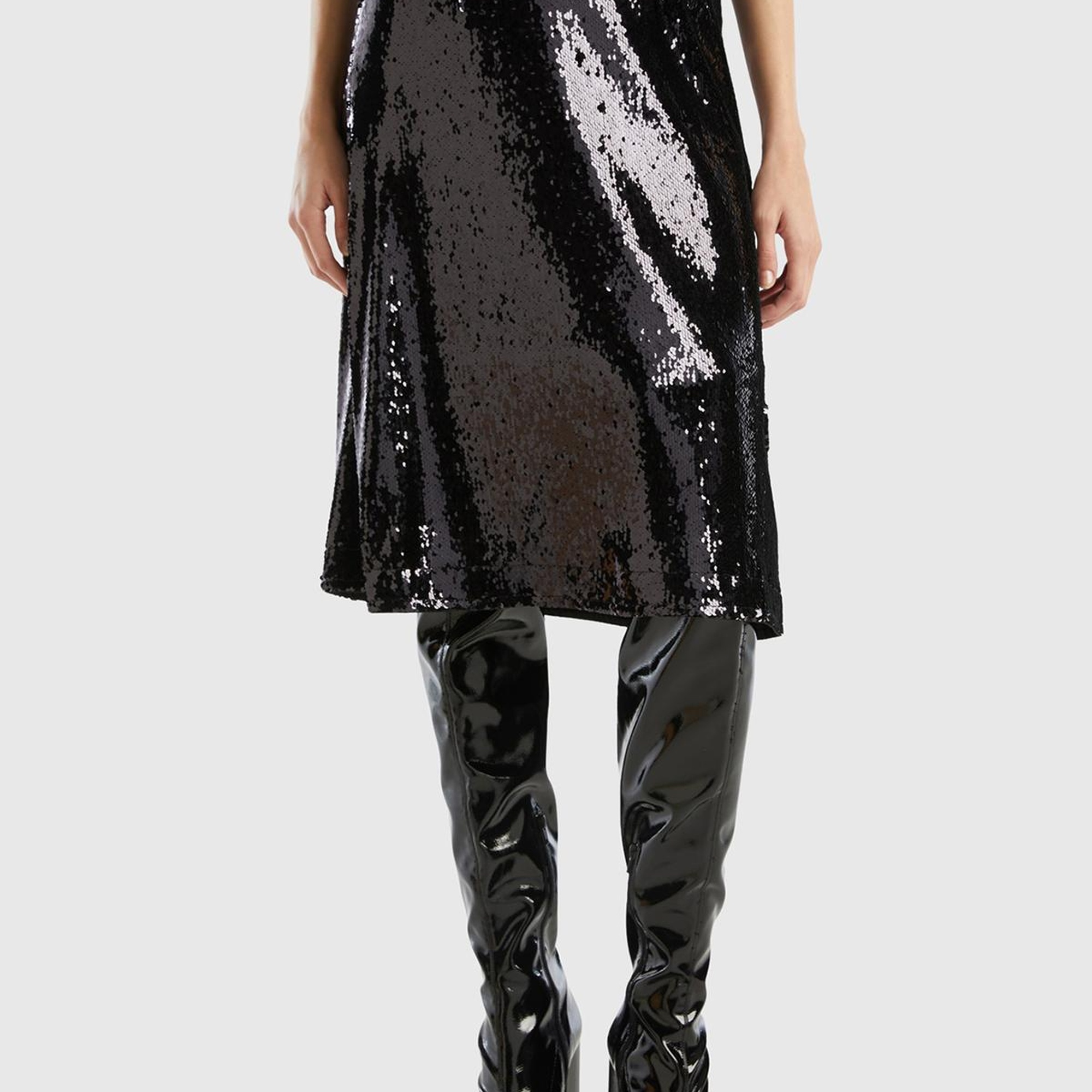 Kadın Siyah Yandan Fermuarlı Astarlı Payetli Midi Boy Etek