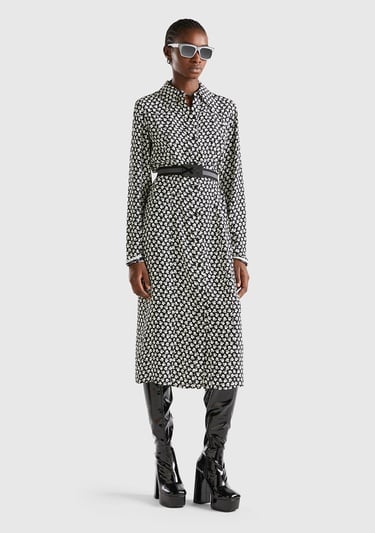  Kadın Lacivert %100 Viskoz Çiçek Desenli Gömlek Yaka Uzun Kollu Elbise