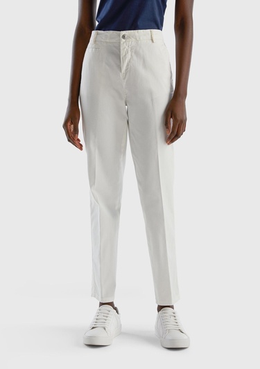  Kadın Beyaz Elastanlı Basic Chino Pantolon