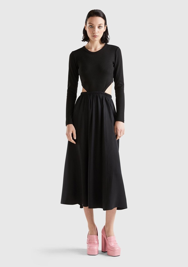  Kadın Siyah Viskoz Karışımlı Beli Açık Elbise