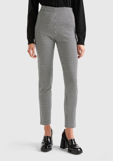  Kadın Siyah-Beyaz Poliviskoz Kazayağı Desneli Skiny Fit Pantolon