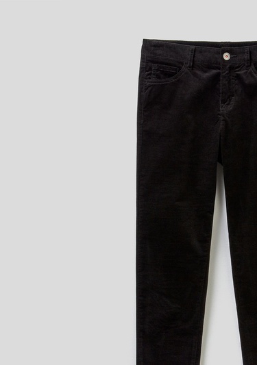  Kadın Siyah Slim Fit Kadife Pantolon