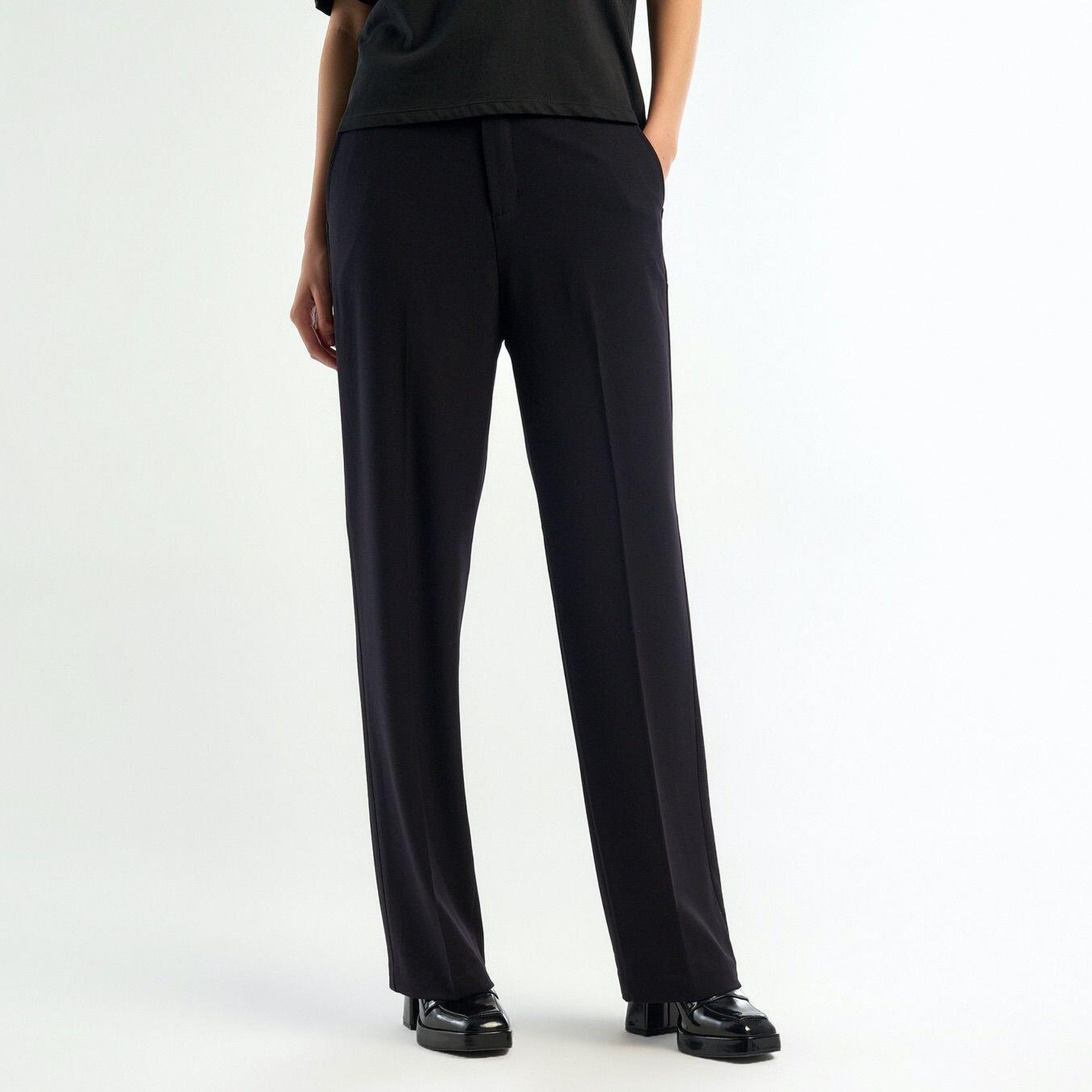 Kadın Siyah Poliviskoz Yumuşak Dokulu Regular Fit Pantolon