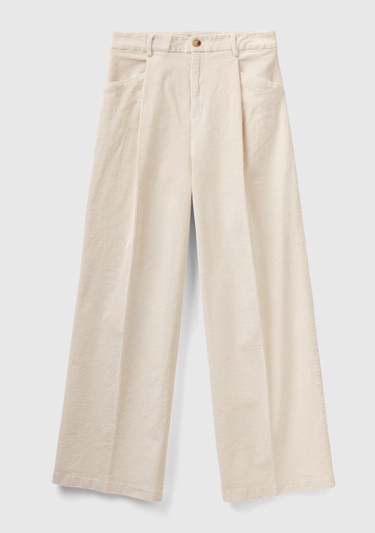  Kadın Krem Pileli Bol Paça Kadife Pantolon