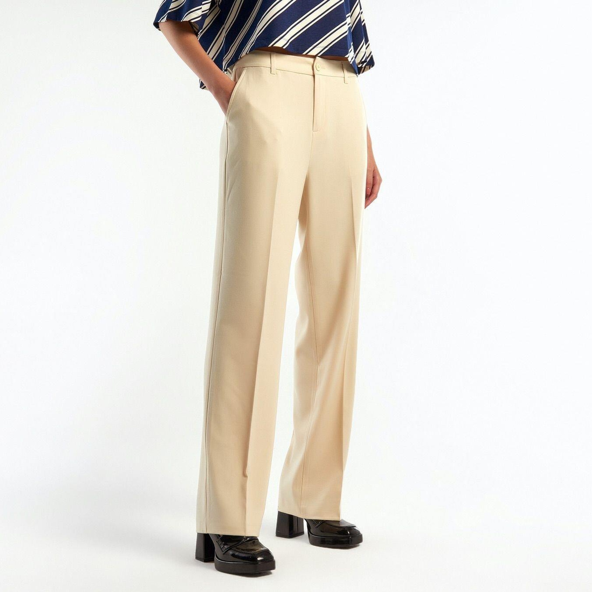 Kadın Sütlü Kahve Poliviskoz Yumuşak Dokulu Regular Fit Pantolon