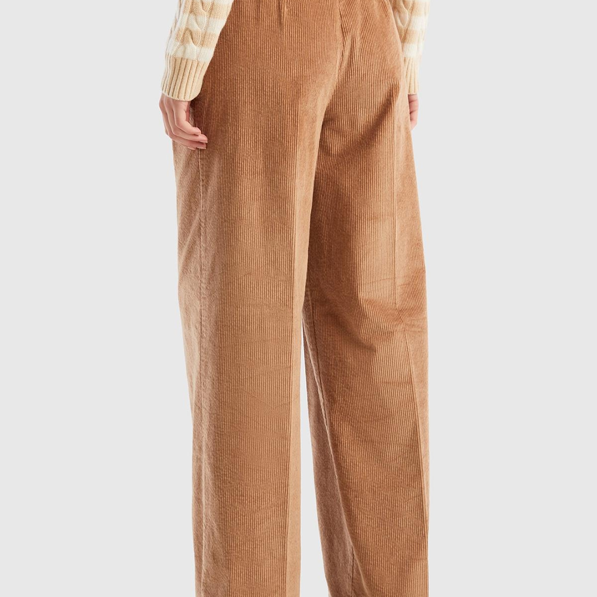 Kadın Taba Pileli Bol Paça Kadife Pantolon