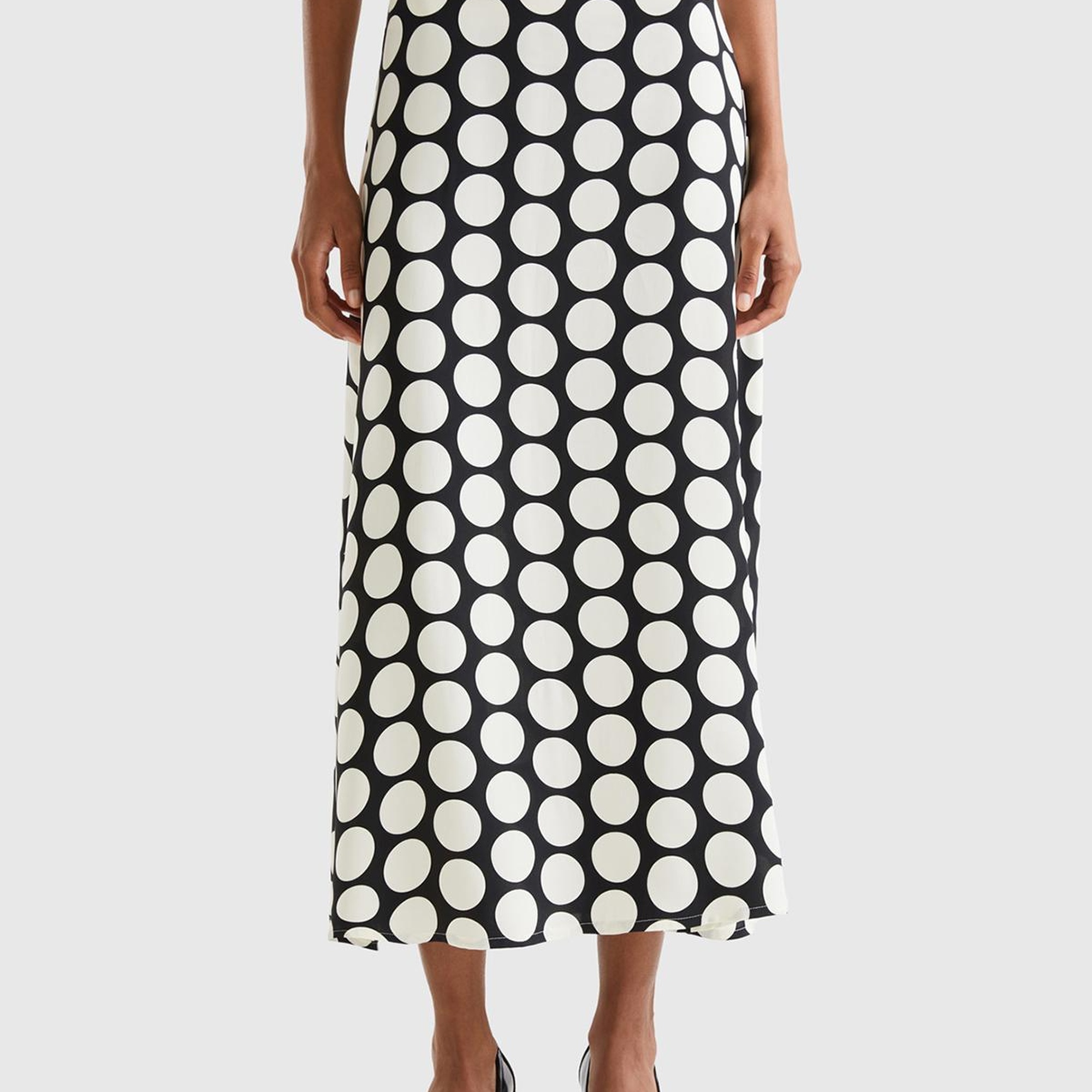 Kadın Siyah Beyaz %100 Viskoz Puantiyeli Yandan Fermuarlı Uzun Etek