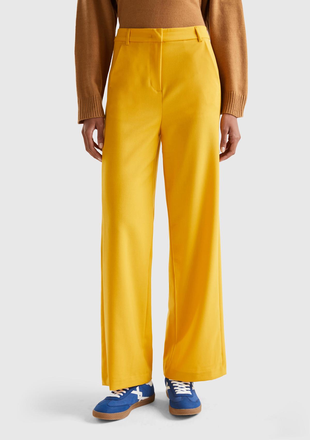  Kadın Hardal Poliviskoz Regular Fit  Düz Paça Pantolon