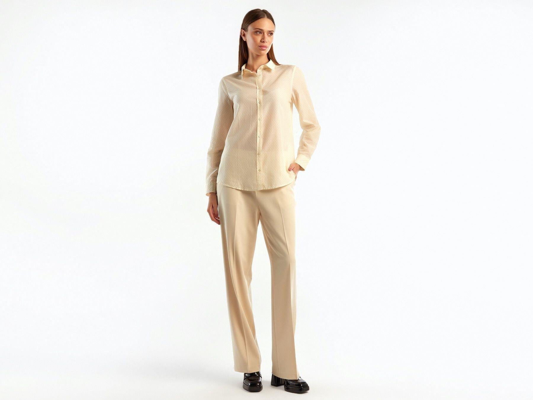  Kadın Bej Desenli Koton Gömlek