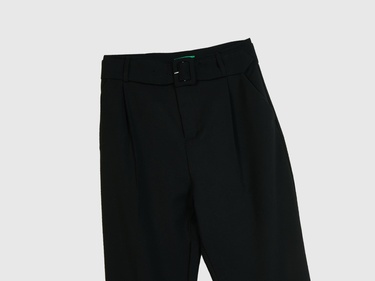  Kadın Siyah Poliviskoz Rahat Kalıp Kemerli Pantolon