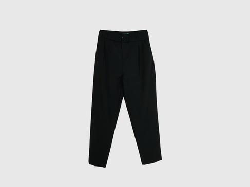  Kadın Siyah Poliviskoz Rahat Kalıp Kemerli Pantolon