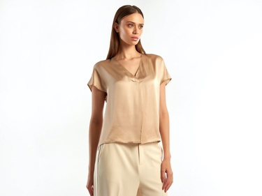  Kadın Krem Rengi  V yaka Viskoz Bluz